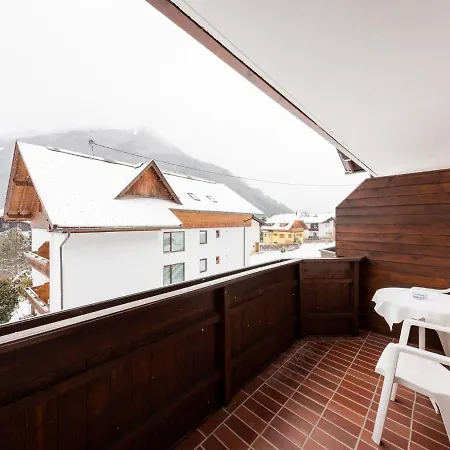 Διαμέρισμα Pretty In With Balcony *